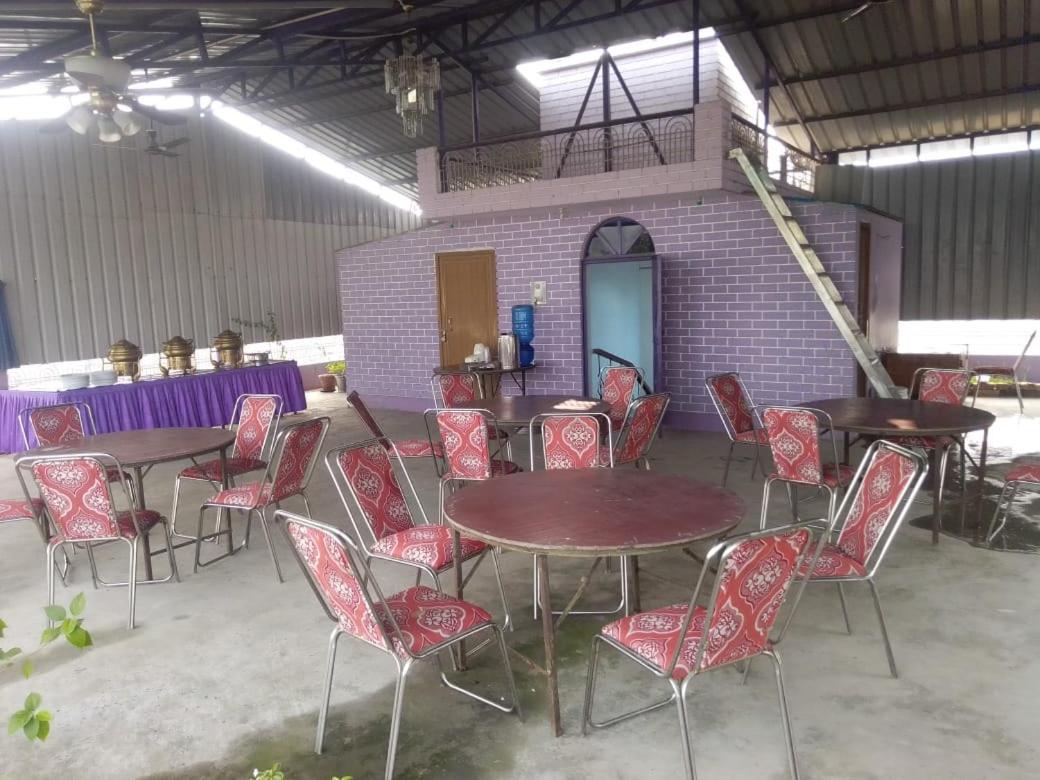 Hotel Srishti Shelter Varanasi Esterno foto
