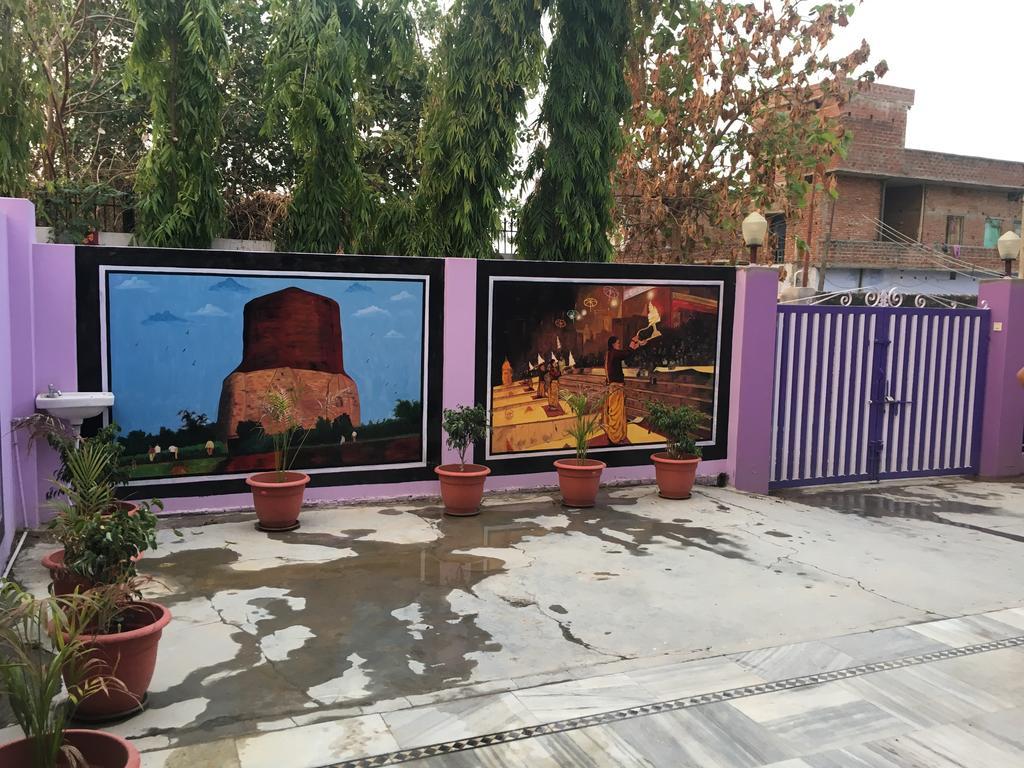 Hotel Srishti Shelter Varanasi Esterno foto