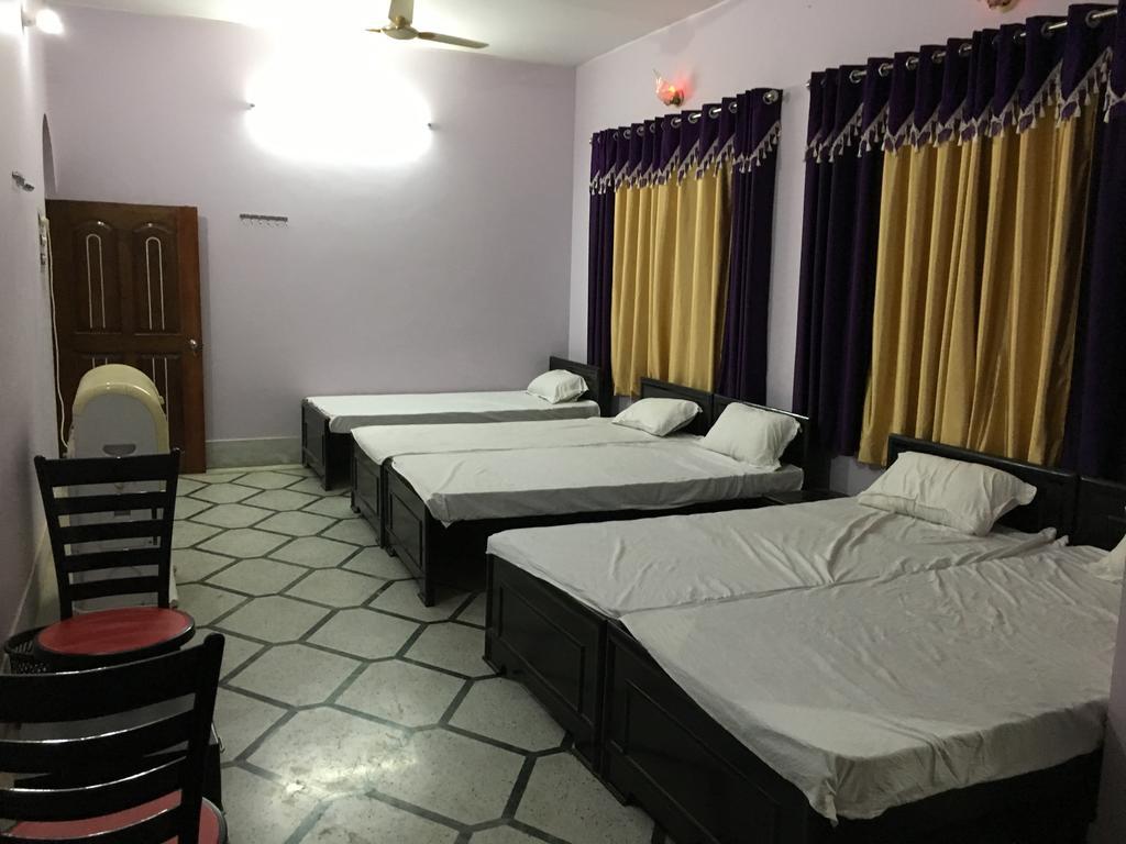 Hotel Srishti Shelter Varanasi Esterno foto