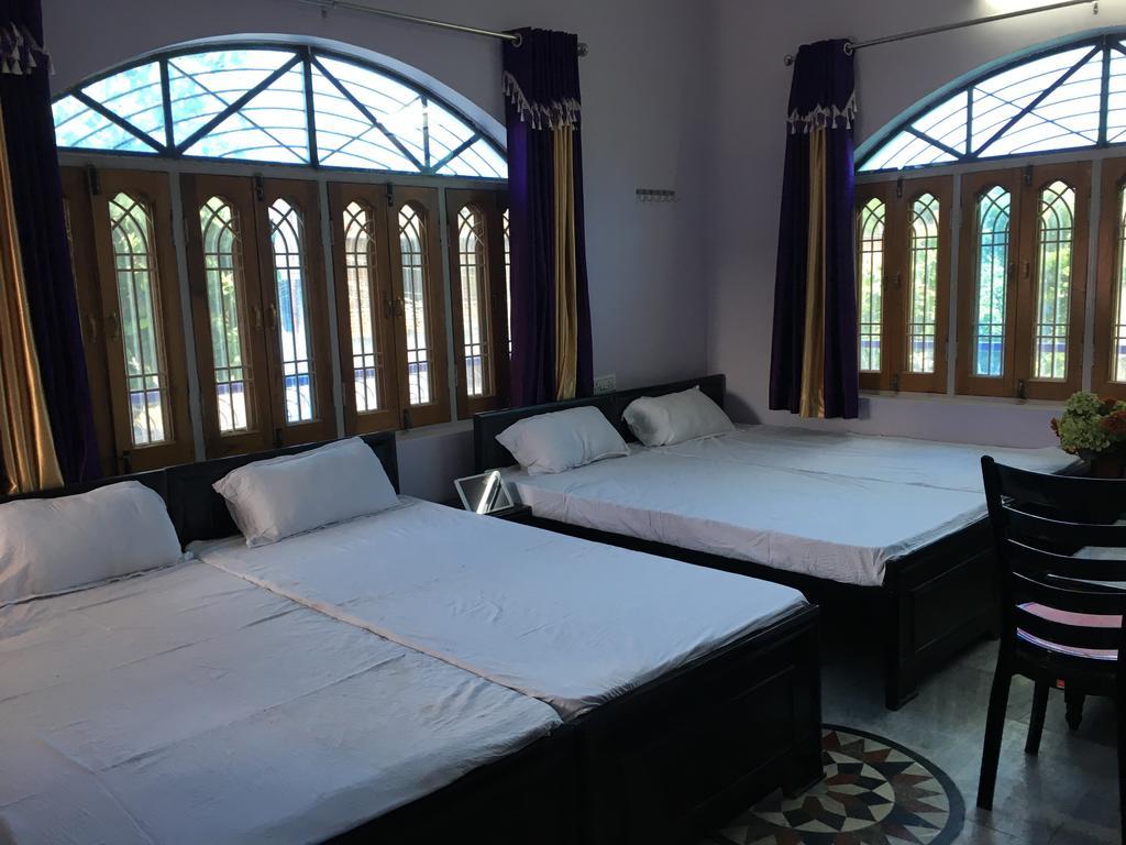 Hotel Srishti Shelter Varanasi Esterno foto