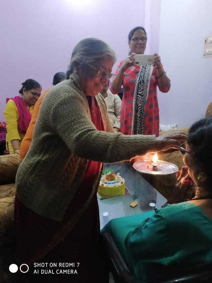 Hotel Srishti Shelter Varanasi Esterno foto